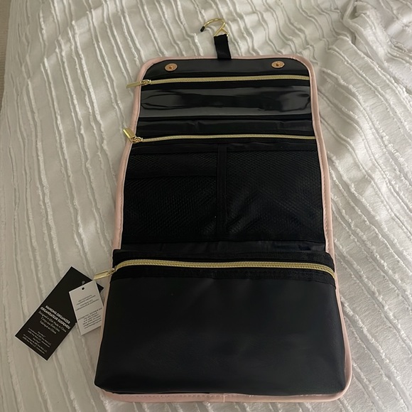 Nine West Hanging Makeup Organizer - Picture 5 of 9